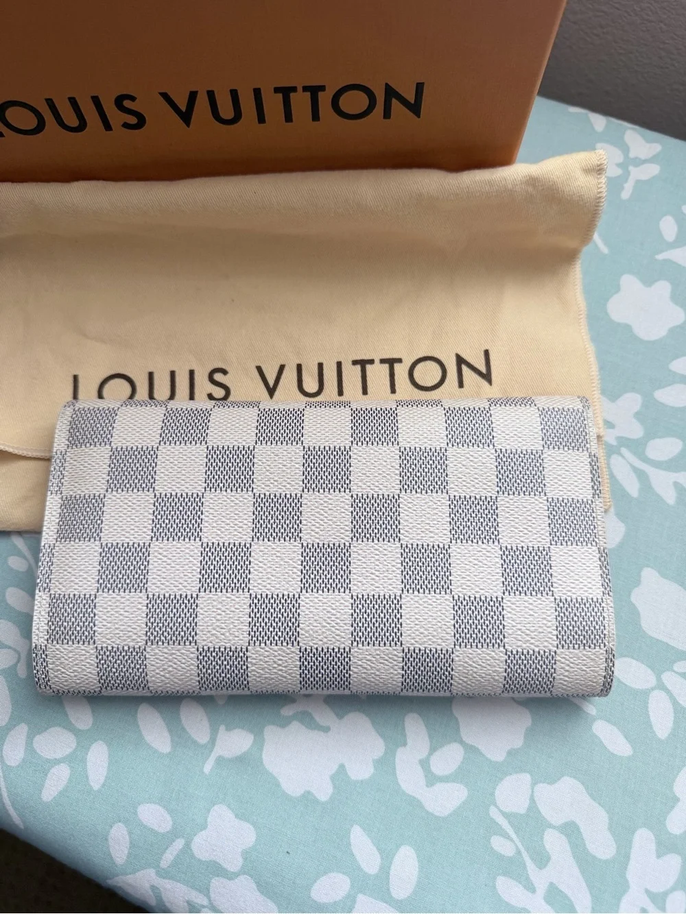 Louis Vuitton AuthenticAzur White Continental Trifold Long Wallet with Gold Snap